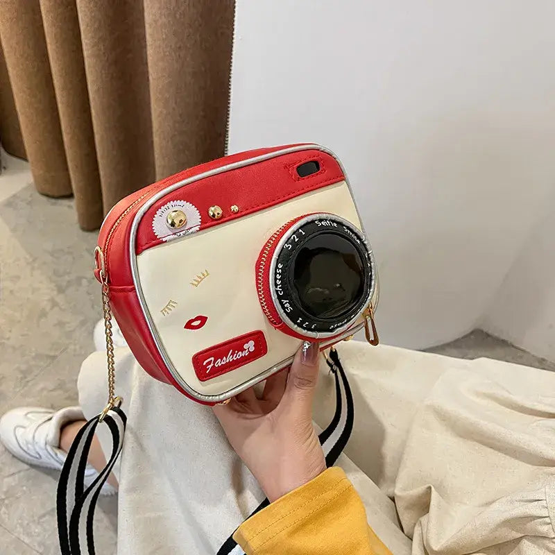 Fun Camera Shaped Handbag Purse: Pink