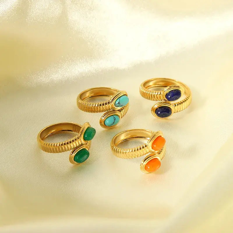 18K Gold Plated Snake Ring with Stone Inlay: Emerald