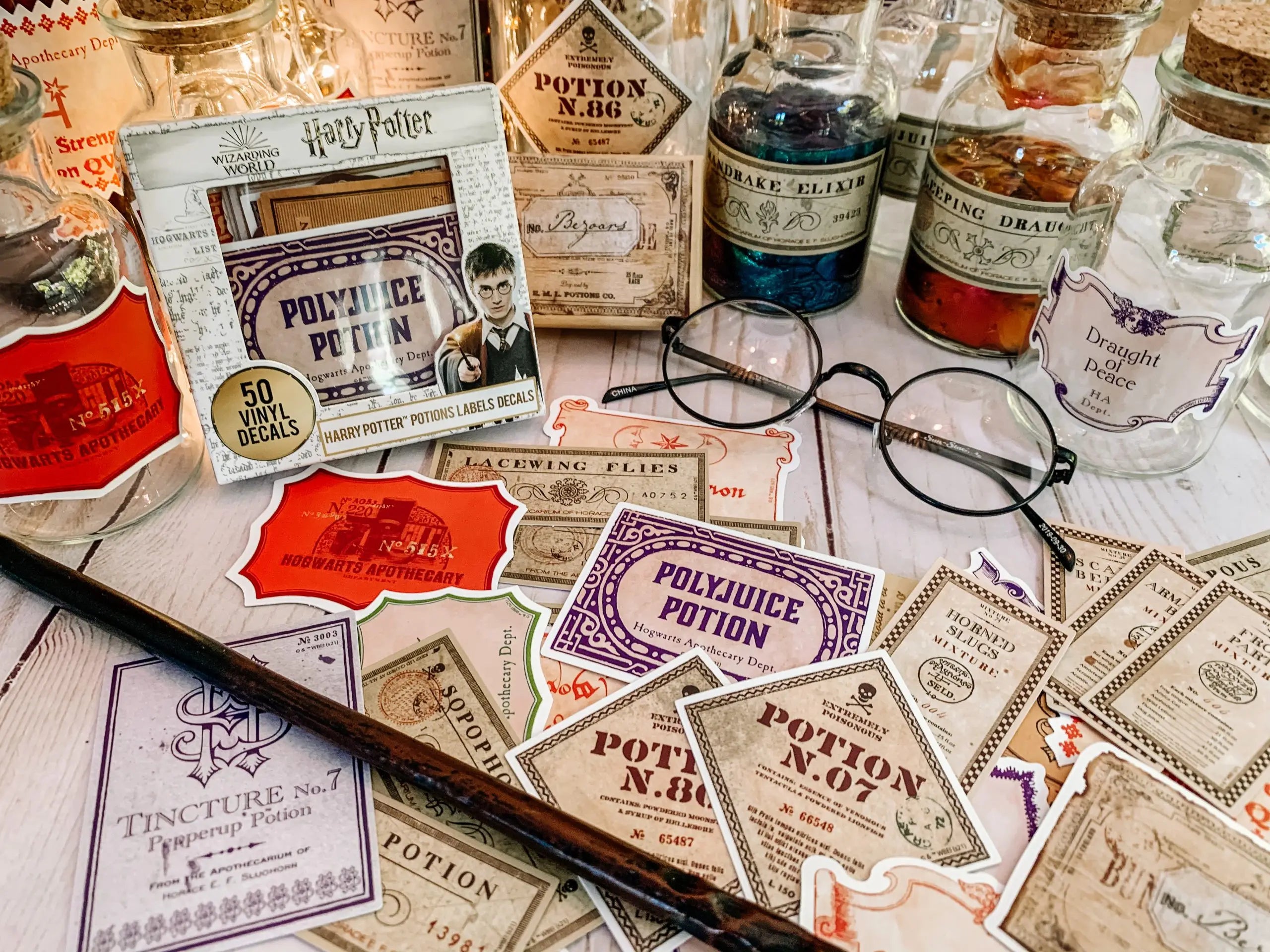Set of 50 Harry Potter Vinyl Stickers - Watercolor - Conquest Journals