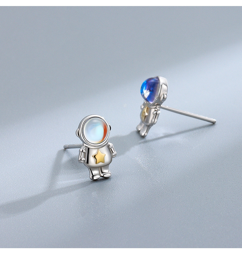 Astronaut Star Spaceman Stud Earrings in 925 Sterling Silver