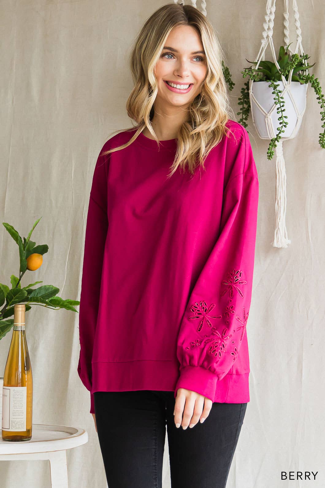 Women's Embroidery Sleeve Cotton Terry Pullover Top: S-M-L-XL / BERRY